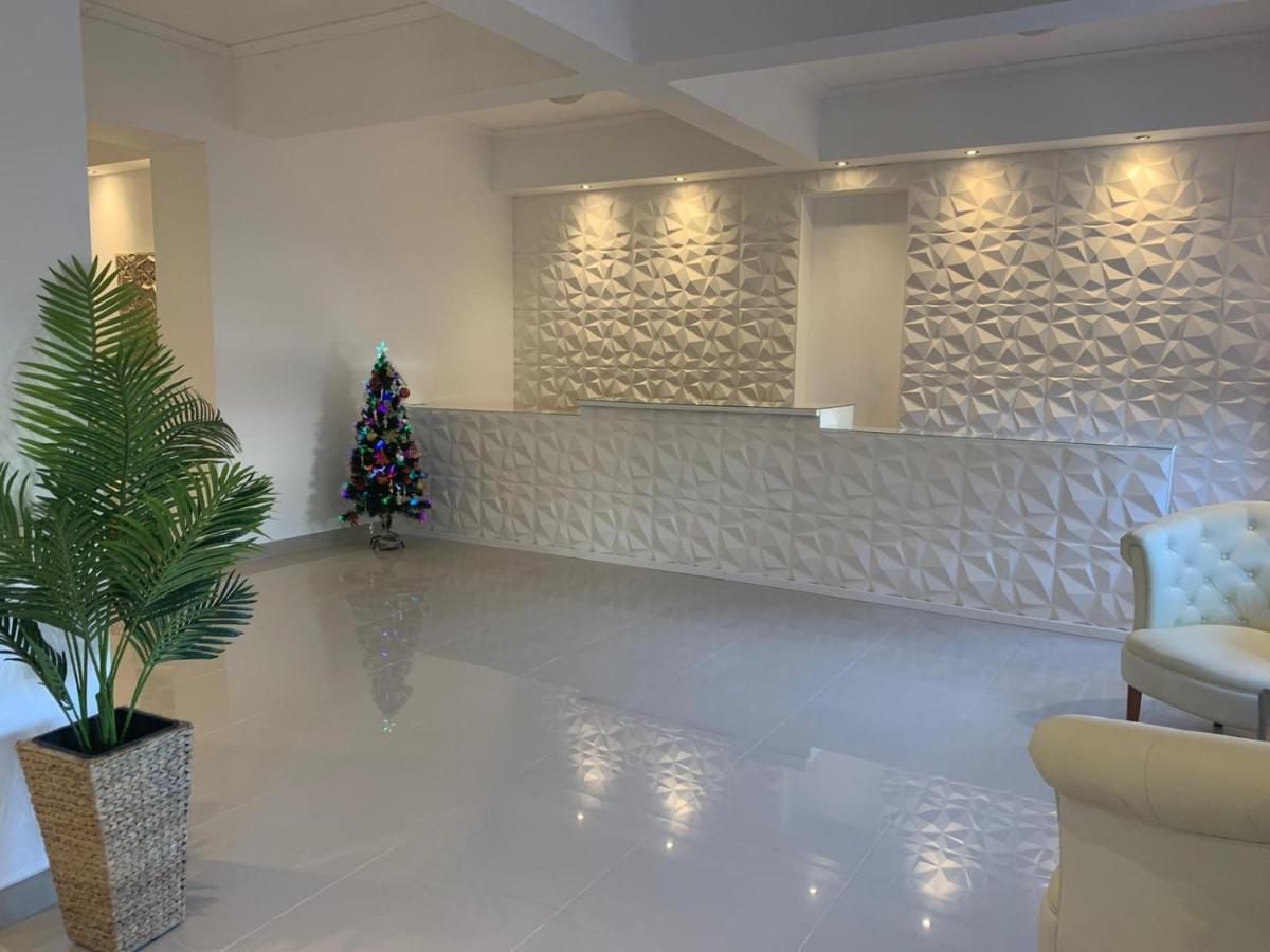 Piriápolis Hotel American מראה חיצוני תמונה